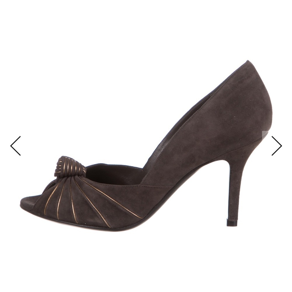 Gucci peep toe pumps, excellent condition. Worn once for a wedding. - Picture 6 of 10